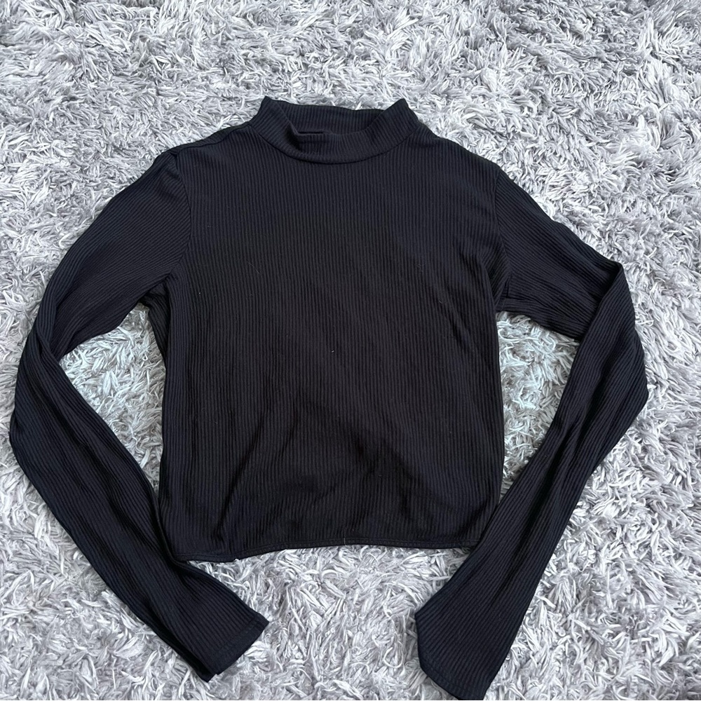 Alo Yoga Open Back Turtleneck
